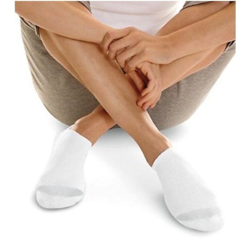 Hanes 6 Pair No Show Socks Women's Sizes 8 to 12